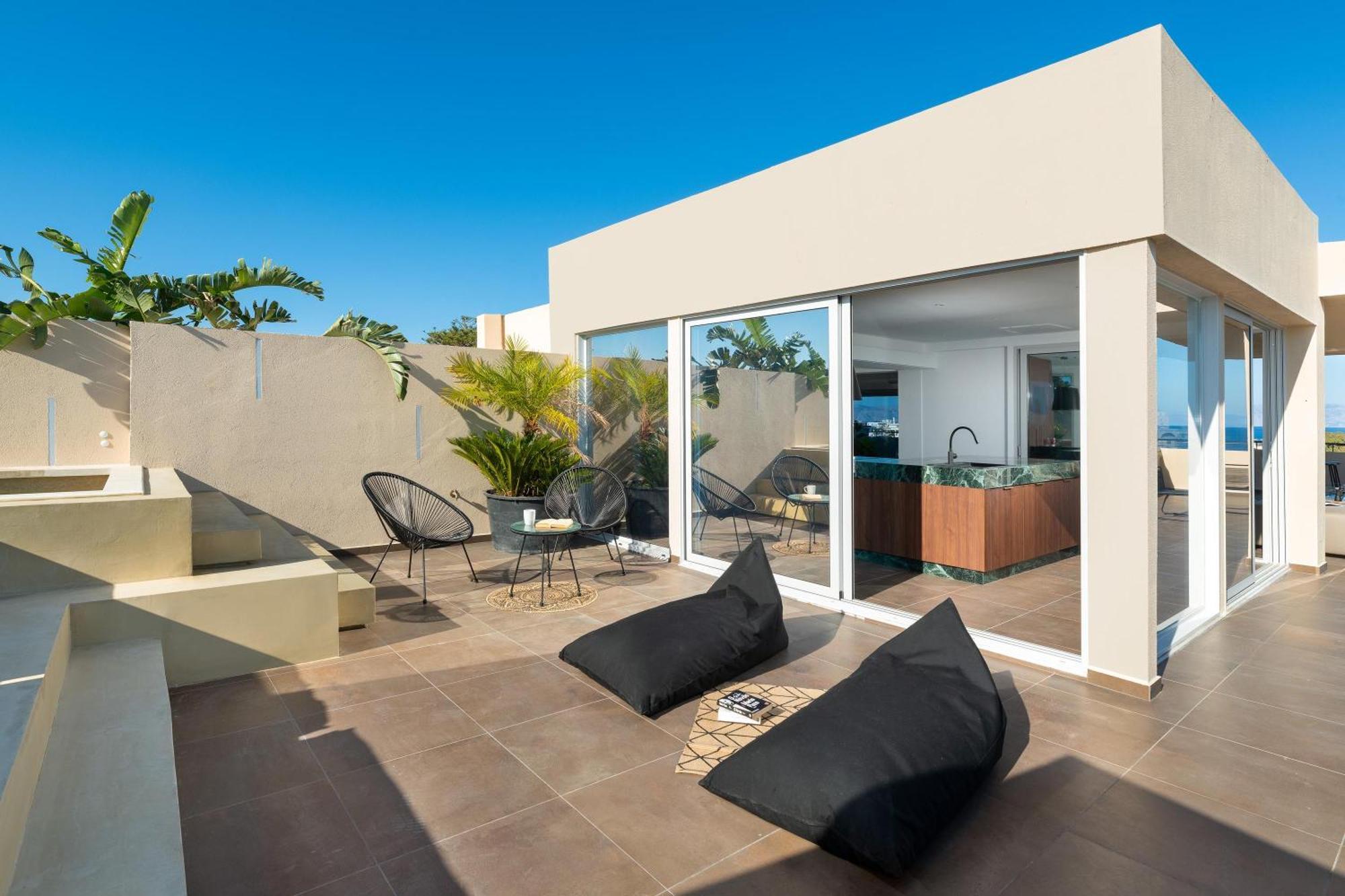 Hamilton Elite Penthouse Leilighet