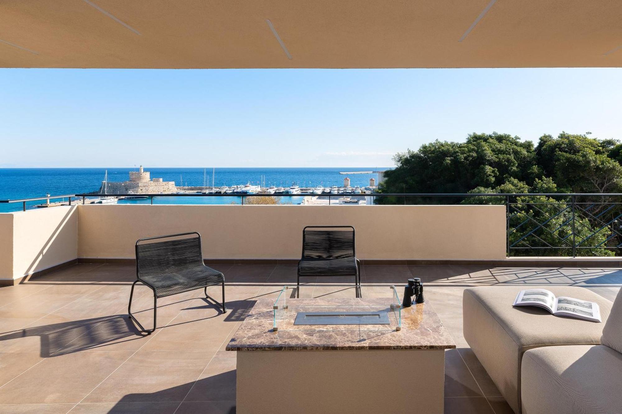Hamilton Elite Penthouse Leilighet Rhodes City